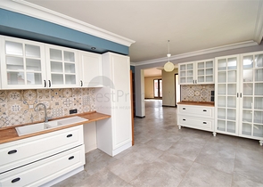 Квартира планировки 4+1 в микрорайоне Улуч - Анталия 