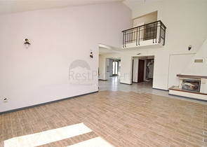 Квартира планировки 4+1 в микрорайоне Улуч - Анталия 