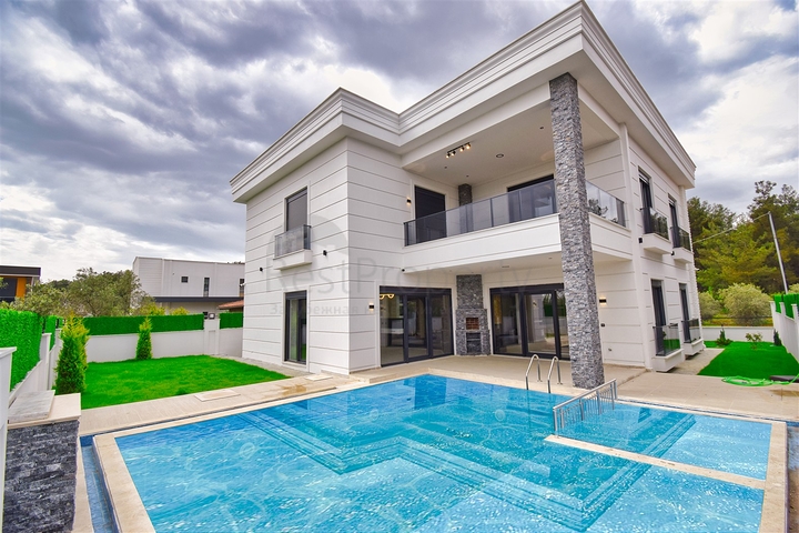 Вилла планировки 5+1 в районе Дошемеалты - Анталия 