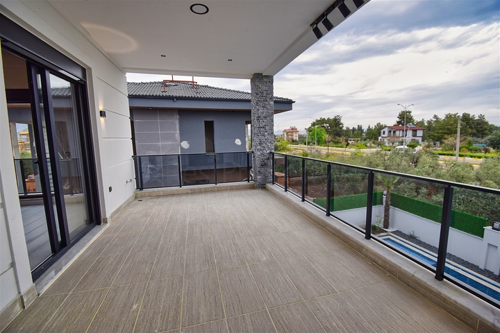 Вилла планировки 5+1 в районе Дошемеалты - Анталия 