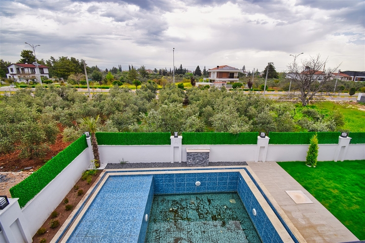 Вилла планировки 5+1 в районе Дошемеалты - Анталия 