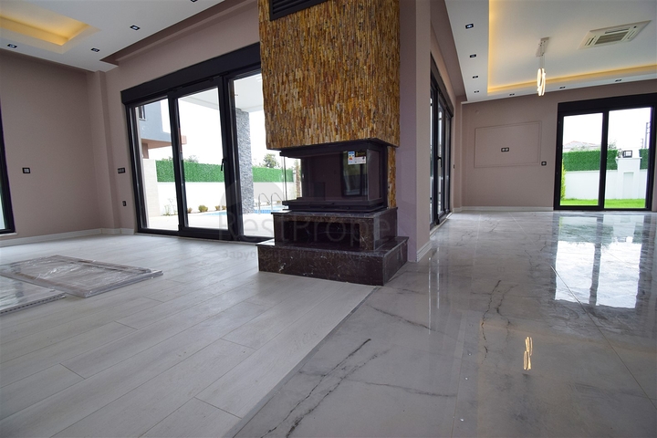 Вилла планировки 5+1 в районе Дошемеалты - Анталия 