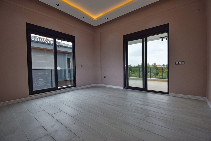 Вилла планировки 5+1 в районе Дошемеалты - Анталия 