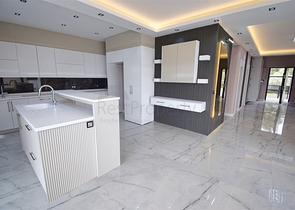 Вилла планировки 5+1 в районе Дошемеалты - Анталия 