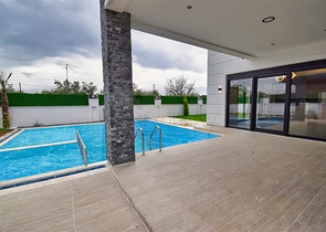 Вилла планировки 5+1 в районе Дошемеалты - Анталия 