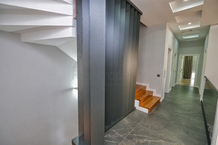 Вилла планировки 5+1 в микрорайоне Моллаюсуф - Анталия 