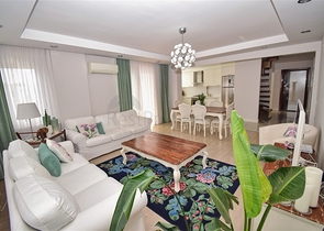 Квартира планировки 5+1 дуплекс в микрорайоне Моллаюсуф - Анталия 