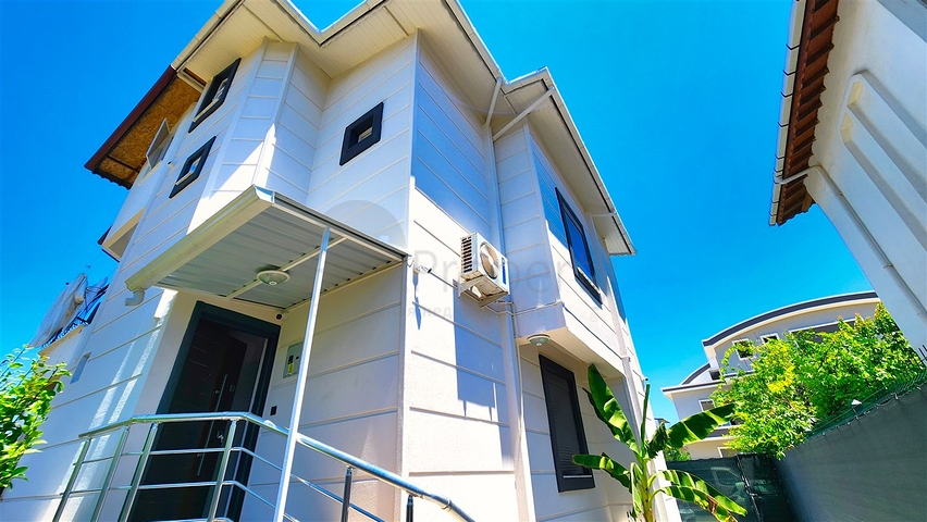 Вилла планировки 4+1 в районе Белек - Анталия 