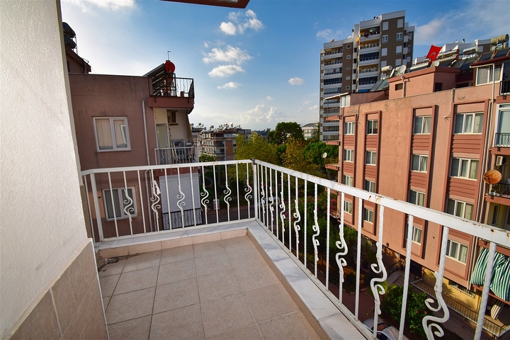 Квартира планировки 3+1 в микрорайоне Мейданкавагы - Анталия 