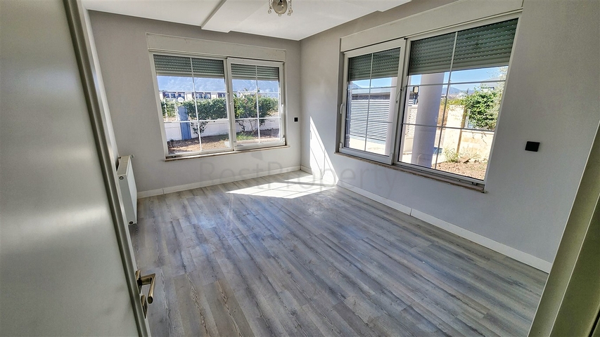 Вилла планировки 5+1 в районе Дошемеалты - Анталия 