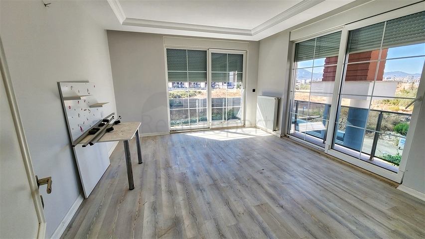 Вилла планировки 5+1 в районе Дошемеалты - Анталия 