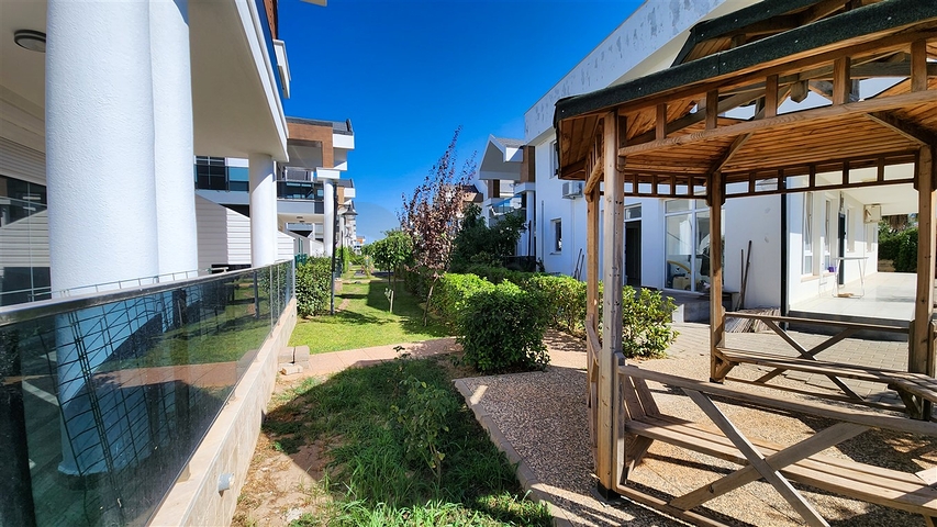 Вилла планировки 5+1 в районе Дошемеалты - Анталия 