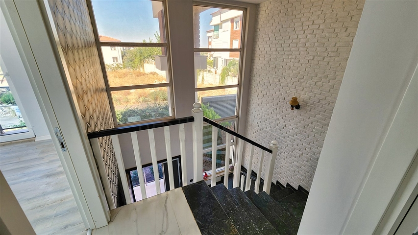 Вилла планировки 5+1 в районе Дошемеалты - Анталия 