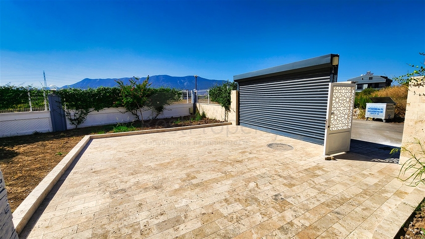 Вилла планировки 5+1 в районе Дошемеалты - Анталия 