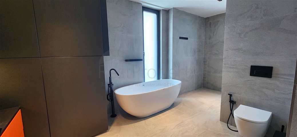 Вилла планировки 5+2 в микрорайоне Эрменек - Анталия 