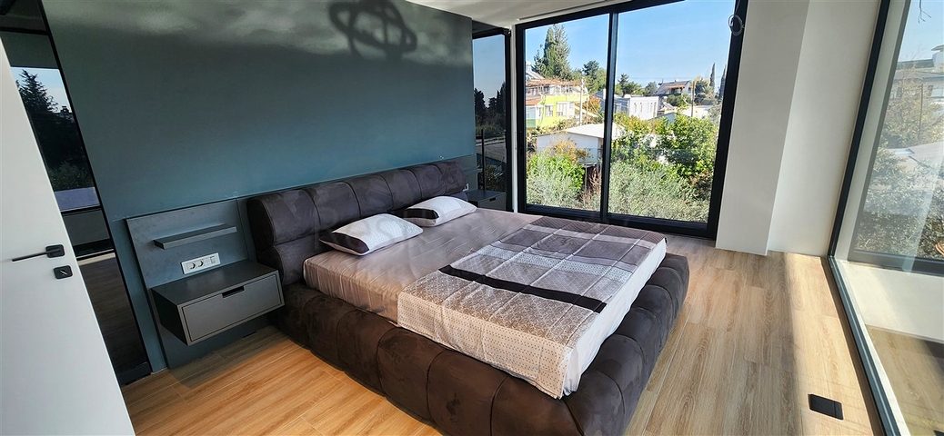 Вилла планировки 5+2 в микрорайоне Эрменек - Анталия 