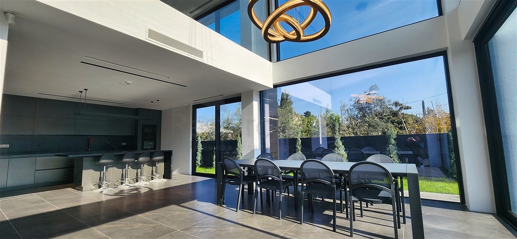 Вилла планировки 5+2 в микрорайоне Эрменек - Анталия 