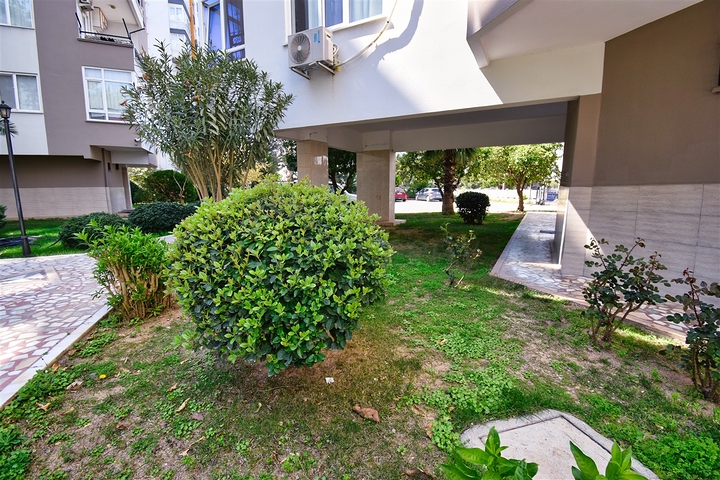 Квартира планировки 3+1 в микрорайоне Алтынкум - Анталия 