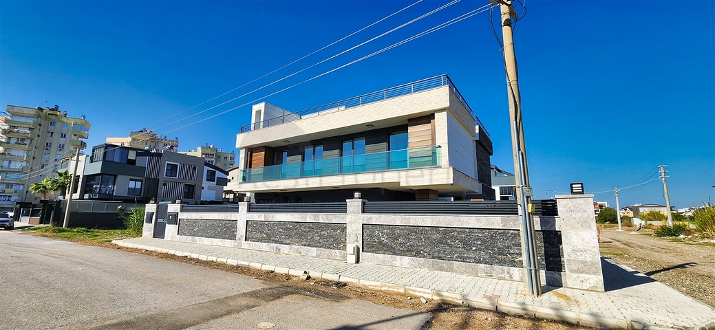 Вилла планировки 5+1 в микрорайоне Гюзельоба - Анталия 