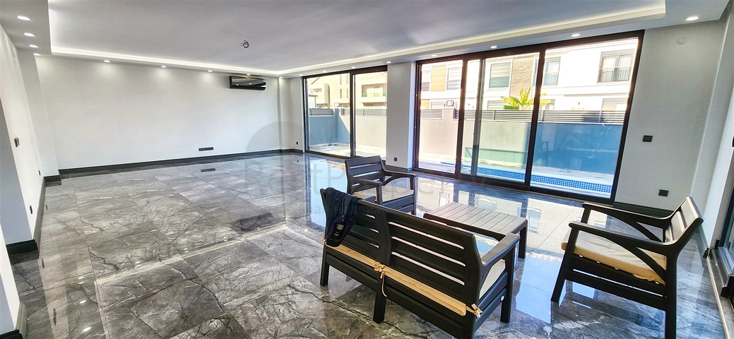 Вилла планировки 5+1 в микрорайоне Гюзельоба - Анталия 