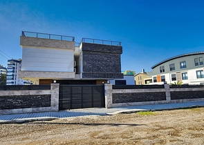 Вилла планировки 5+1 в микрорайоне Гюзельоба - Анталия 