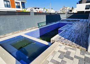 Вилла планировки 5+1 в микрорайоне Гюзельоба - Анталия 