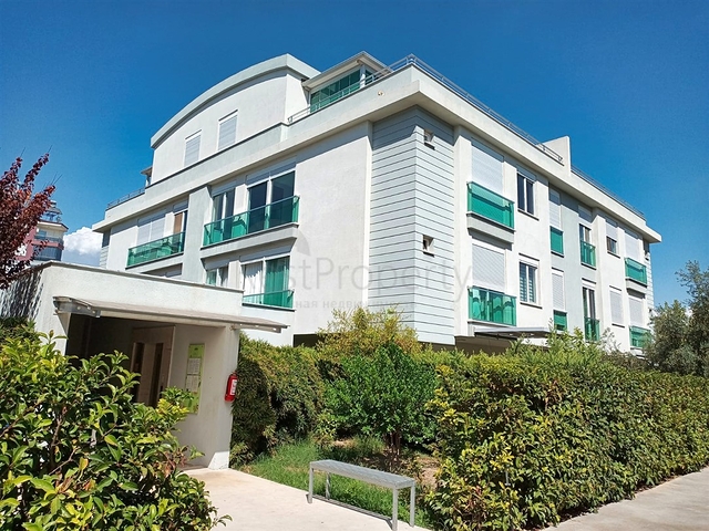 Квартира планировки 2+1 в микрорайоне Алтынова - Анталия 