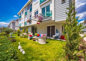 Квартира планировки 2+1 в микрорайоне Алтынова - Анталия 