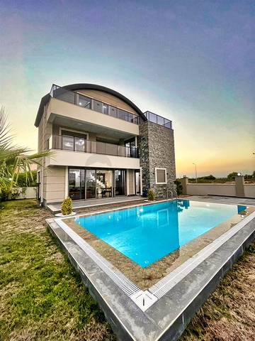 Вилла планировки 4+1 в микрорайоне Кадрие - Анталия 