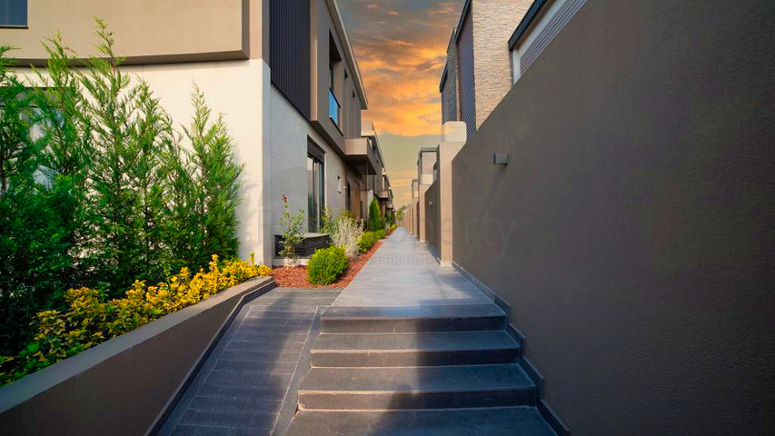 Виллы планировки 5+1 и 6+1 в микрорайоне Моллаюсуф - Анталия 