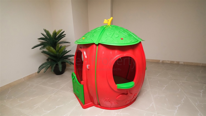 Квартира планировки 3+1 в районе Ешилбахче города Анталия 