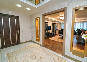 Квартира планировки 3+1 в районе Ешилбахче города Анталия 