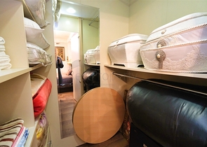 Квартира планировки 3+1 в районе Ешилбахче города Анталия 