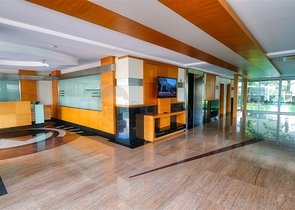 Квартира планировки 3+1 в районе Ешилбахче города Анталия 