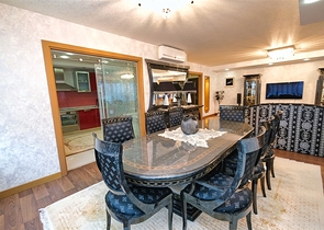 Квартира планировки 3+1 в районе Ешилбахче города Анталия 