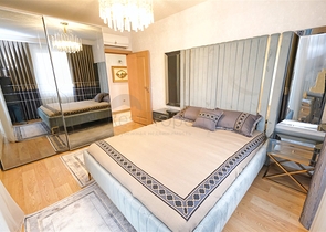 Квартира планировки 3+1 в районе Ешилбахче города Анталия 