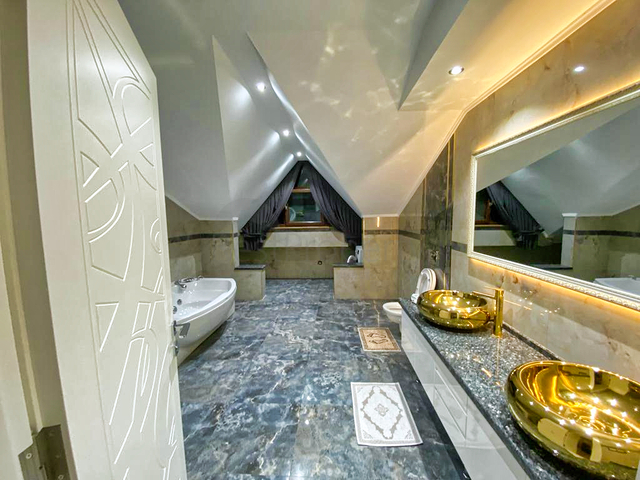 Вилла планировки 4+1 в районе Кемер - Анталия 