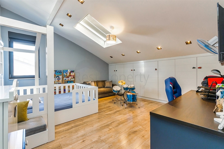 Квартира планировки 4+1 в микрорайоне Эрменек - Анталия 