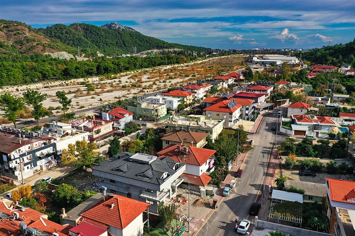 Квартира планировки 3+1 в районе Кемер - Анталия 