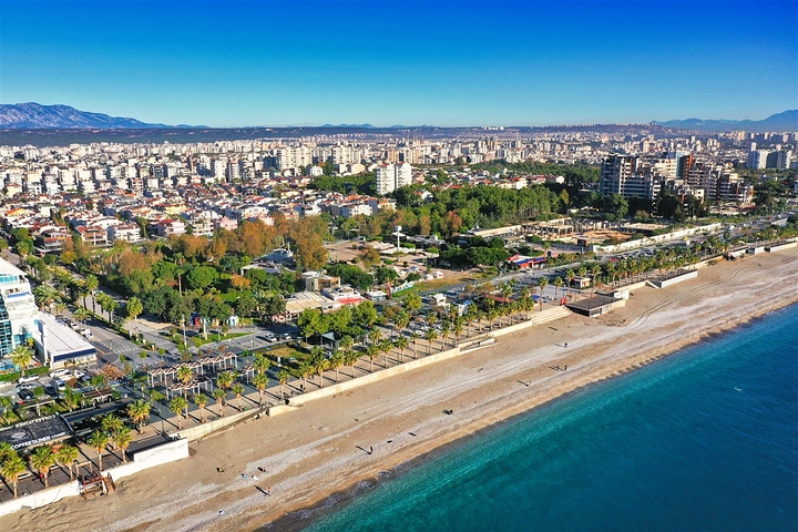 Квартира планировки 2+1 в микрорайоне Алтынкум - Анталия 