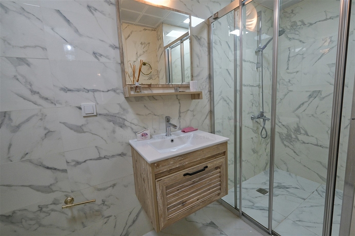 Квартира планировки 2+1 в микрорайоне Алтынкум - Анталия 