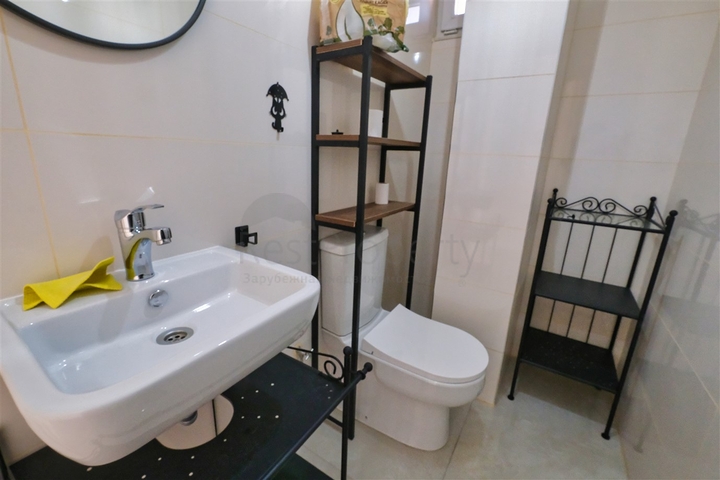 Квартира планировки 2+1 в микрорайоне Алтынкум - Анталия 