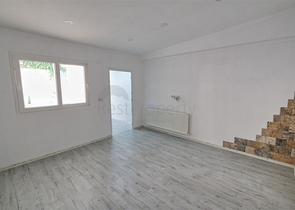 Квартира планировки 2+1 в микрорайоне Алтынкум - Анталия 