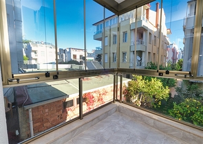 Квартира планировки 2+1 в микрорайоне Алтынкум - Анталия 