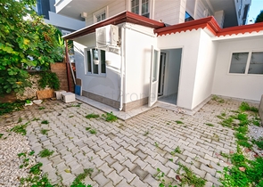 Квартира планировки 2+1 в микрорайоне Алтынкум - Анталия 