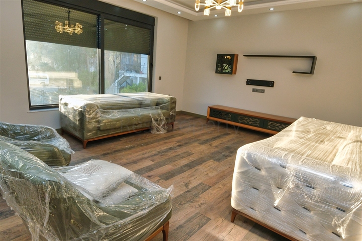 Вилла планировки 7+1 в микрорайоне Айдынлык - Анталия 