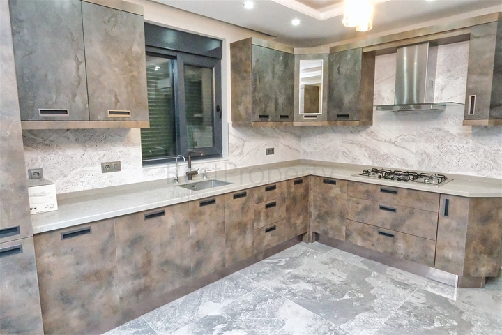 Вилла планировки 7+1 в микрорайоне Айдынлык - Анталия 