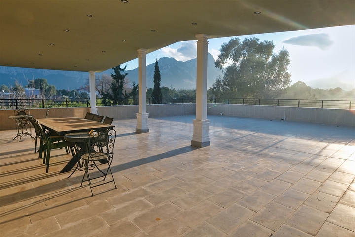 Вилла планировки 7+1 в микрорайоне Айдынлык - Анталия 