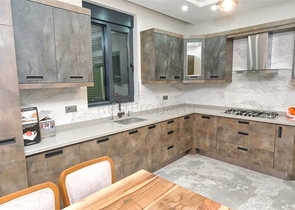 Вилла планировки 7+1 в микрорайоне Айдынлык - Анталия 