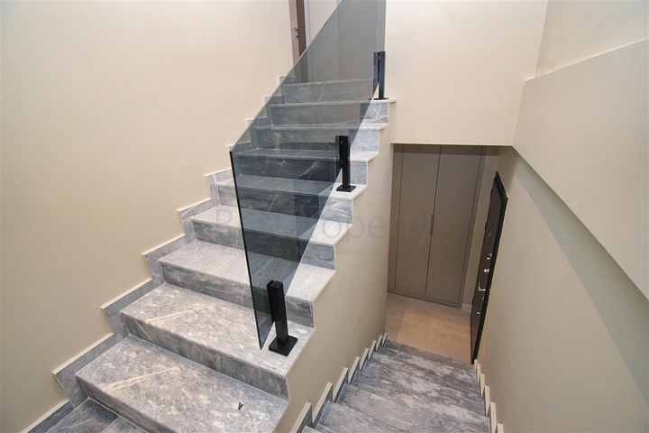 Вилла планировки 4+1 в районе Кемер - Анталия 